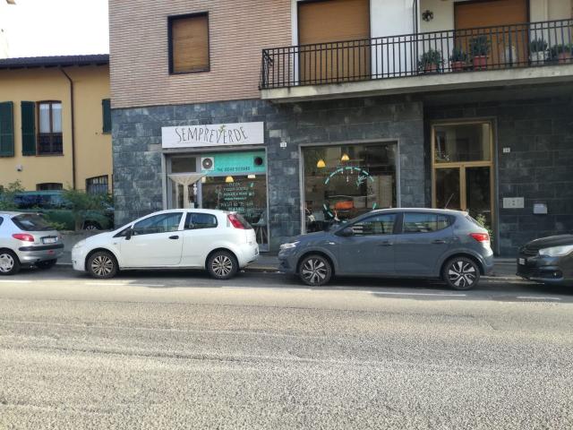 Locale Commerciale in vendita a Piemonte, Alessandria