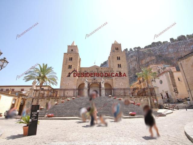 Locale Commerciale in vendita a Cefalù, Sicilia
