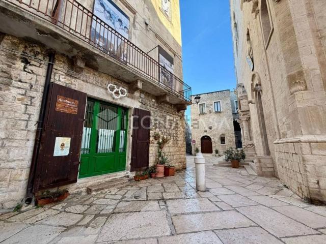 Locale Commerciale in vendita a Puglia, Barletta-andria-trani