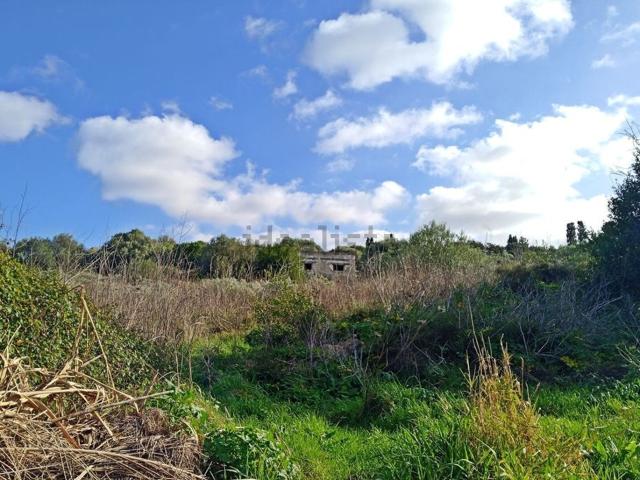 Locale Commerciale in vendita a San Giovanni, Cala Di Volpe