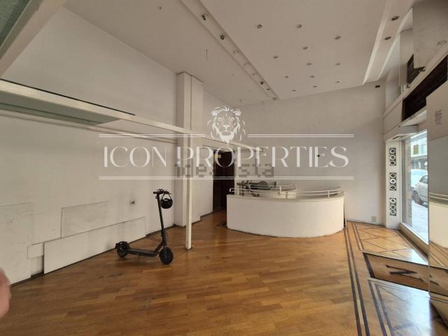 Locale Commerciale in vendita a San Gottardo, Monza