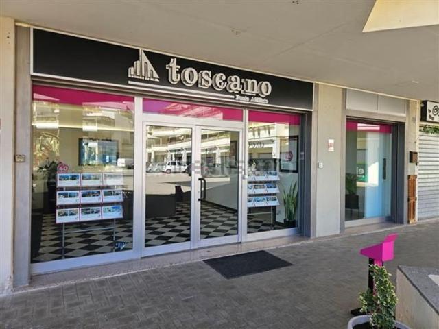 Locale Commerciale in vendita a Roma Capitale, Lazio
