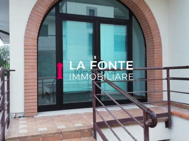 Locale Commerciale in vendita a Capriccio, Vigonza