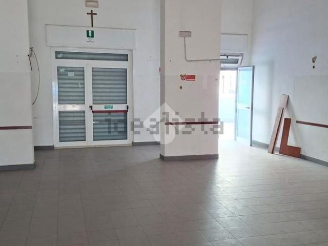 Locale Commerciale in vendita a Zona 167, Barletta