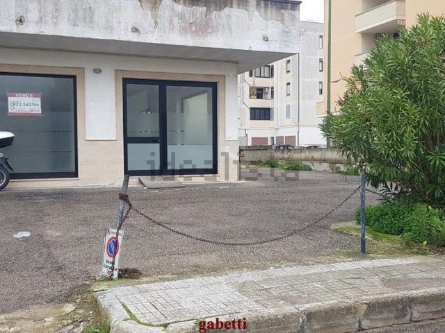 Locale Commerciale in vendita a Sant'Eufemia, Puglia