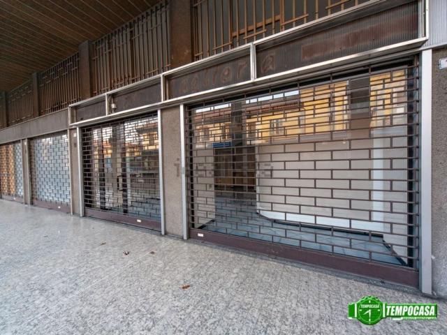 Locale Commerciale in vendita a San Carlo, Muggiò