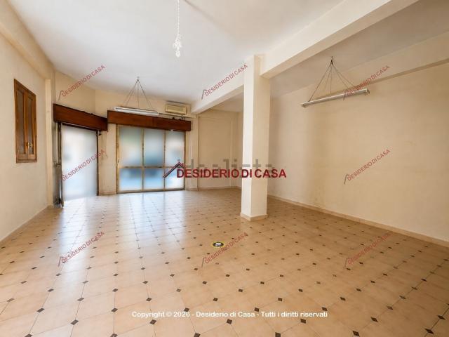 Locale Commerciale in vendita a Mistretta, Sicilia