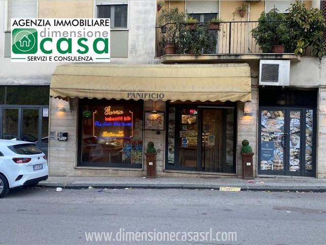 Locale Commerciale in vendita a San Luca, Caltanissetta