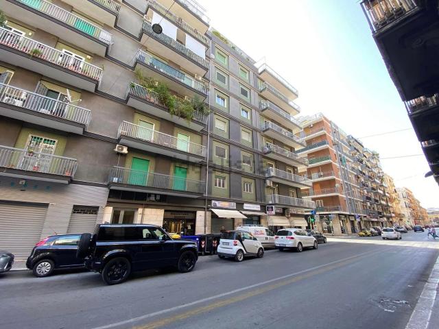 Locale Commerciale in vendita a Murat, Puglia