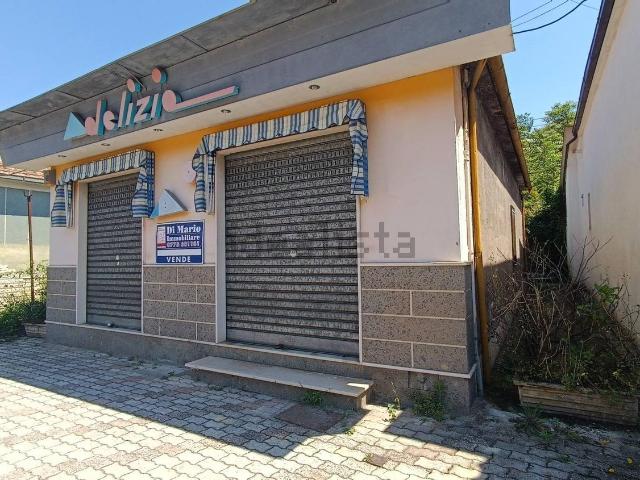 Locale Commerciale in vendita a Ceccano, Lazio