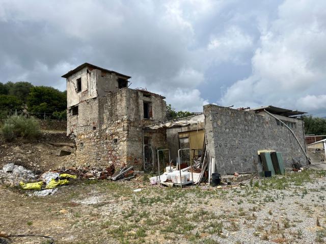 Locale Commerciale in vendita a Bordighera, Liguria