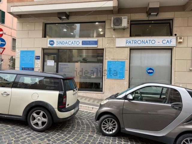 Locale Commerciale in vendita a Borgo Odescalchi, Roma Capitale