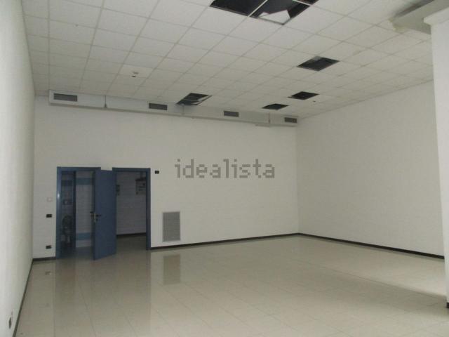 Locale Commerciale in vendita a Capriccio, Vigonza