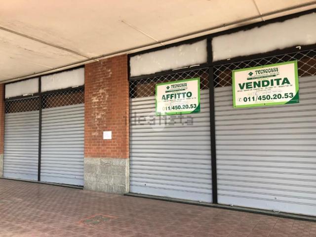 Locale Commerciale in vendita a Piemonte, Torino