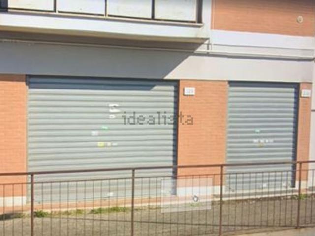 Locale Commerciale in vendita a Riccio, Ortona