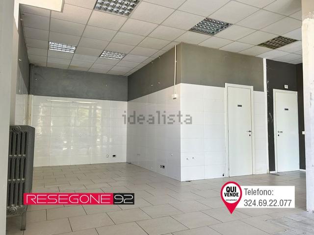 Locale Commerciale in vendita a Oltresempione, Legnano
