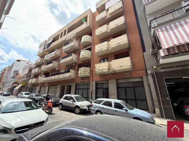 Locale Commerciale in vendita a San Giacomo - Settefrati, Barletta