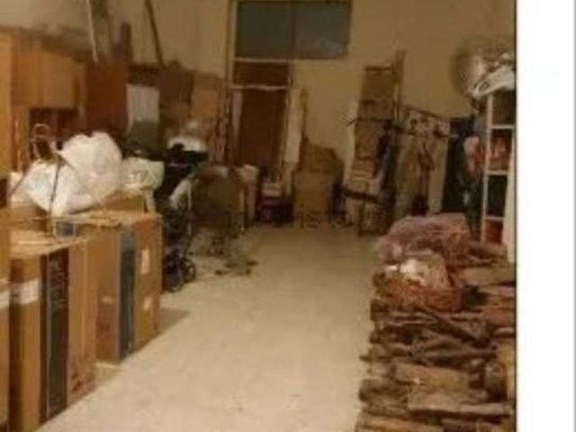 Locale Commerciale in vendita a Calabria, Crotone