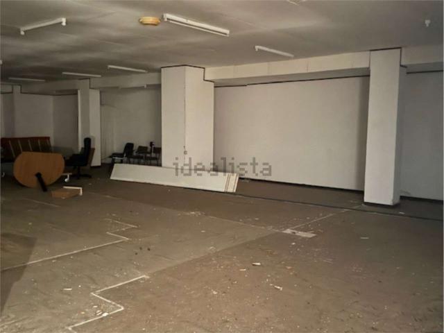 Locale Commerciale in vendita a San Giuseppe, Corropoli