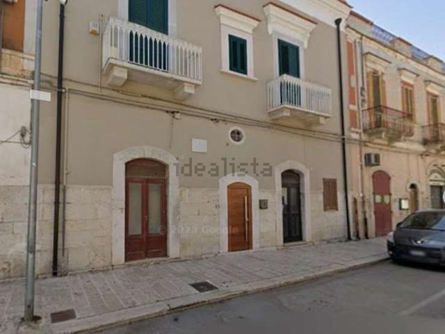 Locale Commerciale in vendita a Puglia, Barletta-andria-trani