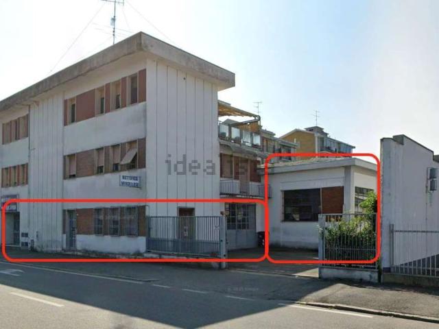 Locale Commerciale in vendita a Piemonte, Vercelli