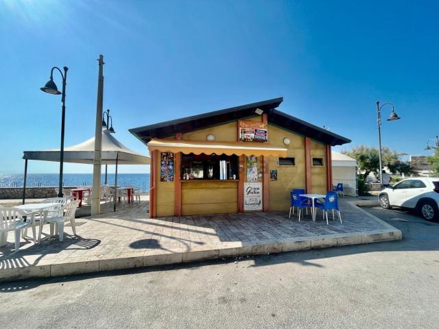 Locale Commerciale in vendita a Gioiosa Marea, Sicilia
