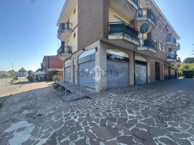 Locale Commerciale in vendita a Crema, Lombardia