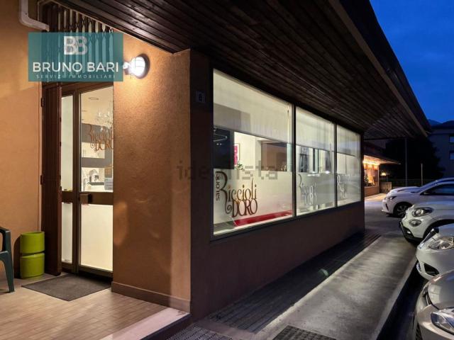 Locale Commerciale in vendita a Maniago, Friuli-Venezia Giulia