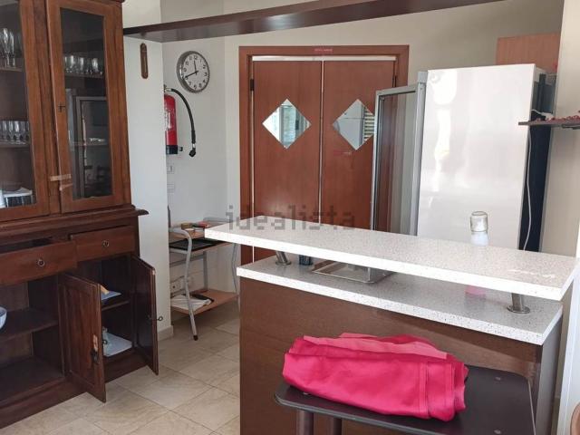 Locale Commerciale in vendita a Marche, Ascoli Piceno