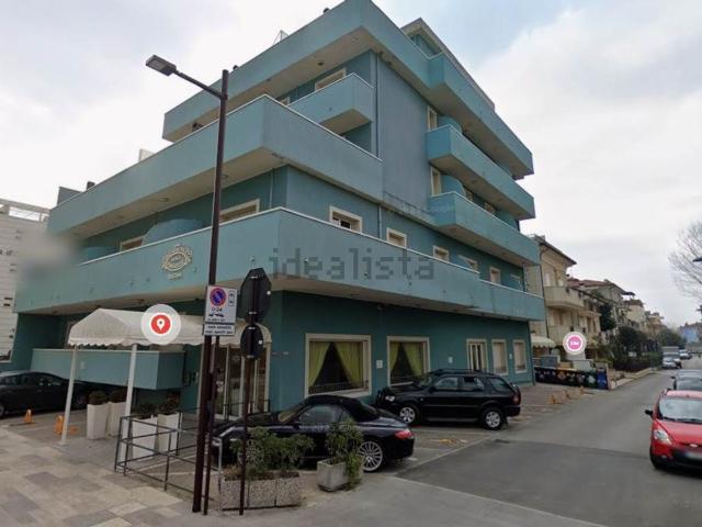 Locale Commerciale in vendita a Rimini, Reggio Emilia