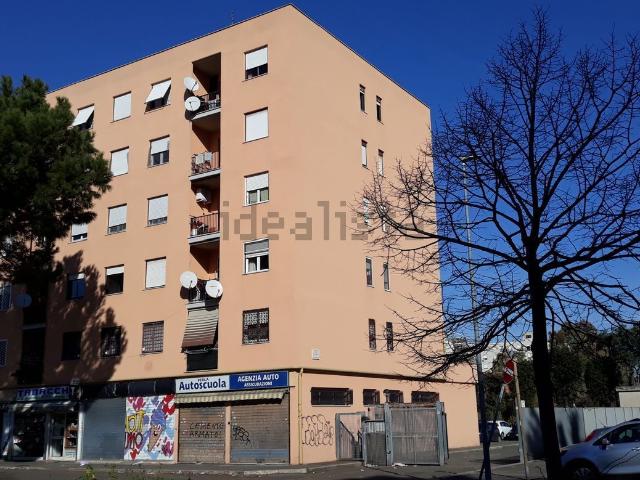Locale Commerciale in vendita a Villaggio Breda, Roma Capitale