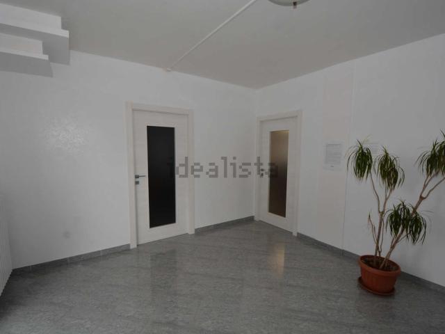 Locale Commerciale in vendita a Ceglie Messapica