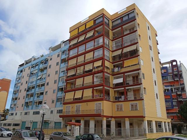 Locale Commerciale in vendita a Zona 167, Barletta