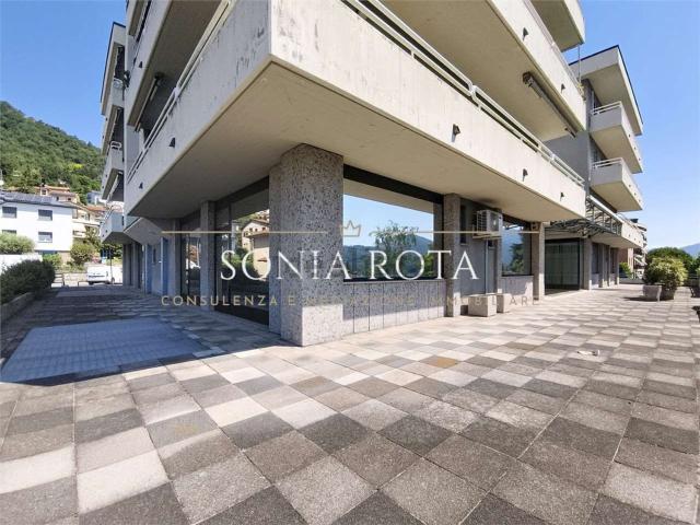 Locale Commerciale in vendita a Alzano Sopra, Alzano Lombardo