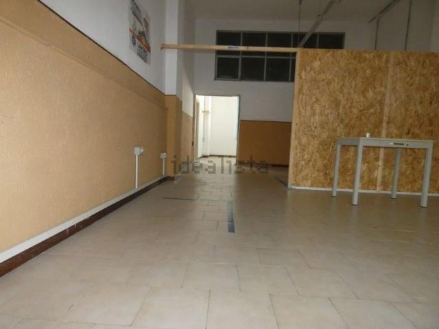 Locale Commerciale in vendita a Villanova, Viterbo