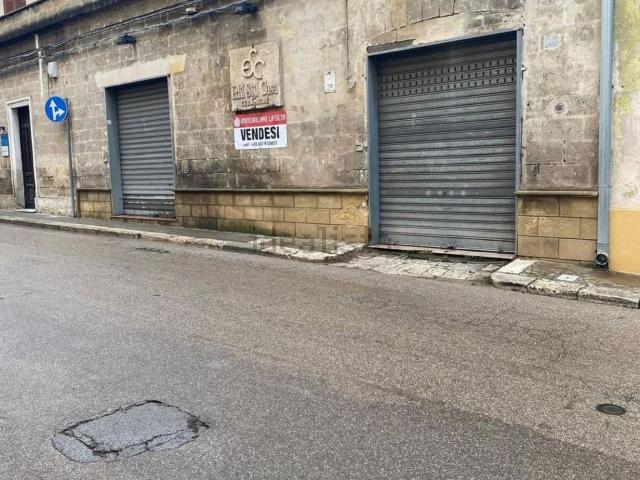 Locale Commerciale in vendita a Quartiere ebraico, Puglia