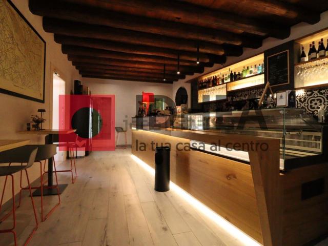 Locale Commerciale in vendita a Maserada Sul Piave, Veneto