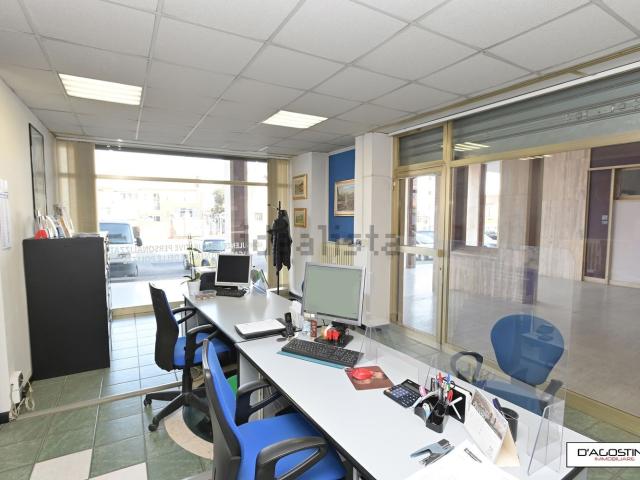 Locale Commerciale in vendita a Bandone, Piemonte