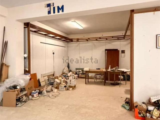 Locale Commerciale in vendita a Mussomeli, Sicilia