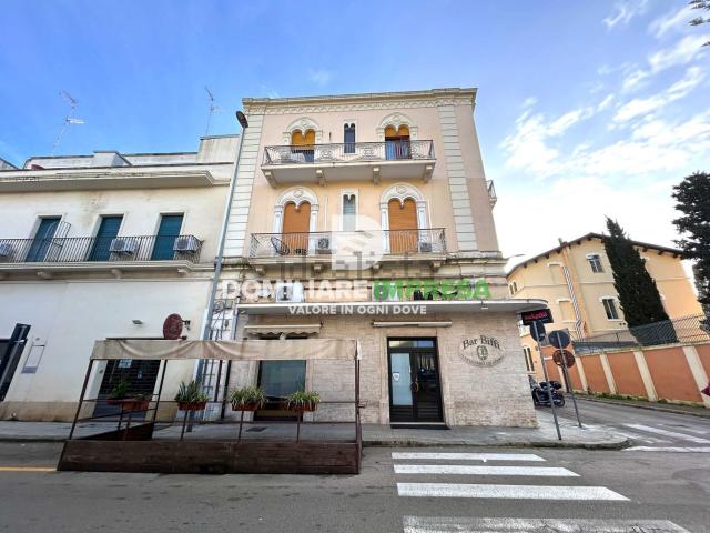 Locale Commerciale in vendita a Puglia, Lecce