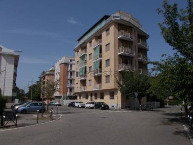 Locale Commerciale in vendita a Piemonte, Alessandria