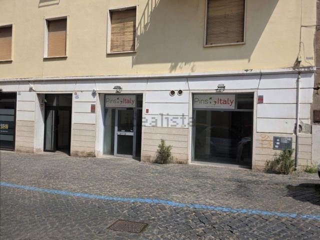 Locale Commerciale in vendita a Roma Capitale, Lazio