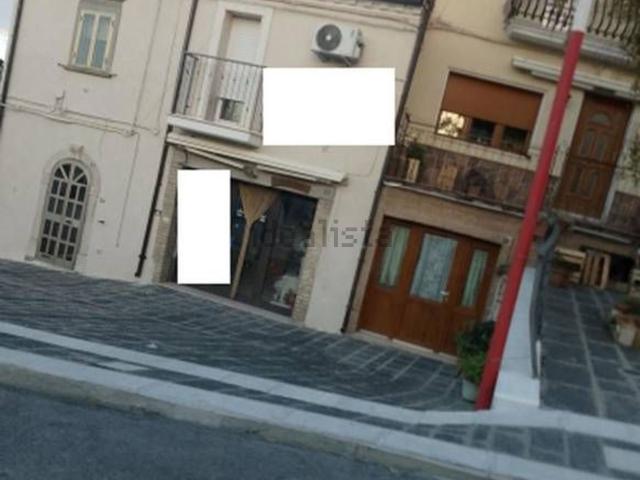 Locale Commerciale in vendita a Puglia, Foggia