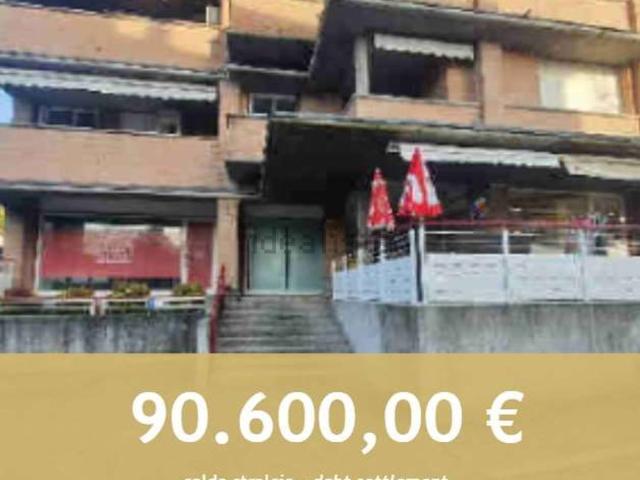 Locale Commerciale in vendita a Monticella, Conegliano