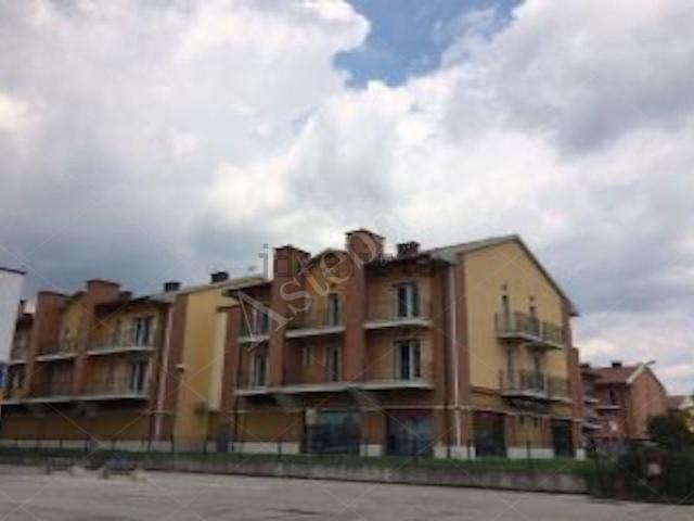 Locale Commerciale in vendita a Marostica, Vicenza