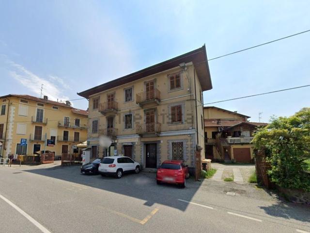 Locale Commerciale in vendita a Villaggio Gescal, Piemonte