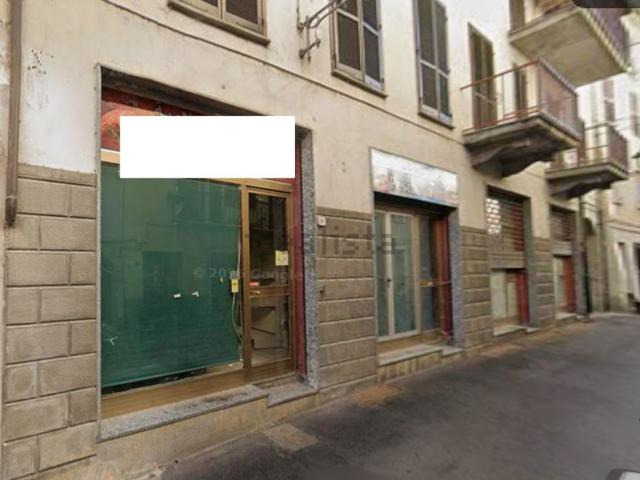 Locale Commerciale in vendita a Piemonte, Cuneo