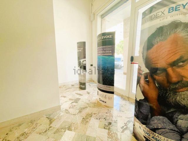 Locale Commerciale in vendita a Sottogas, Agrigento