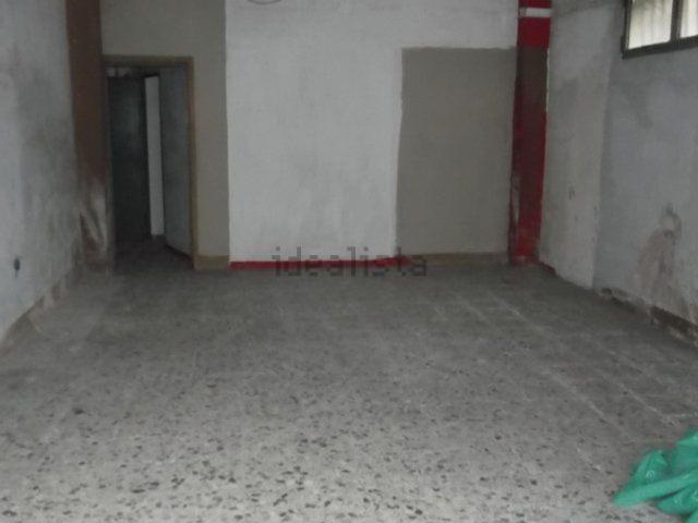 Locale Commerciale in vendita a San Giovanni alla Vena, San Giovannialla Vena