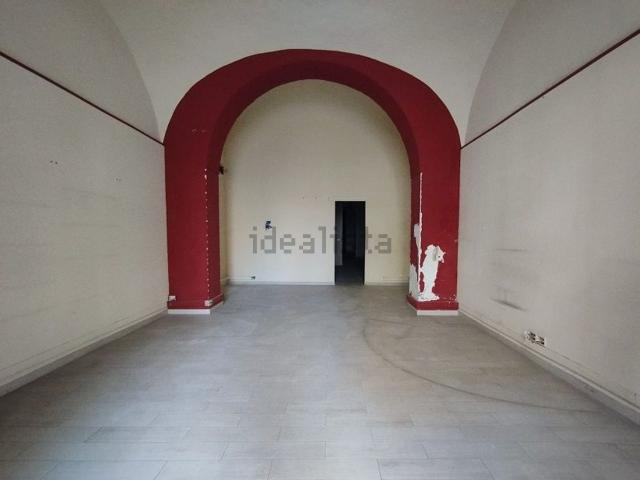 Locale Commerciale in vendita a Puglia, Barletta-andria-trani